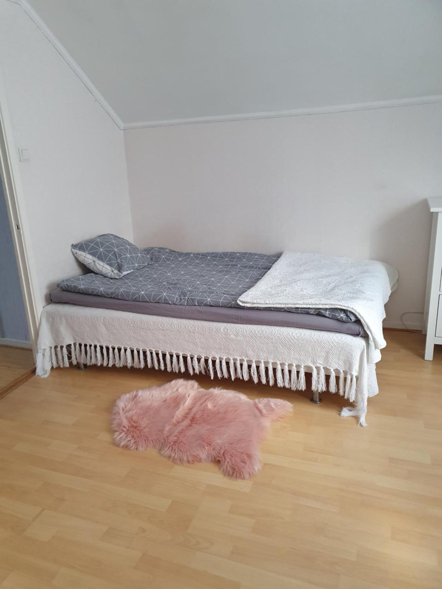 Hela Boendet Uthyres Överlida Esterno foto